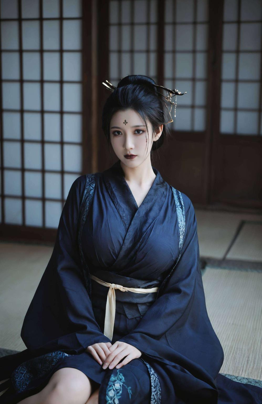 四妹高清原图简约不简单